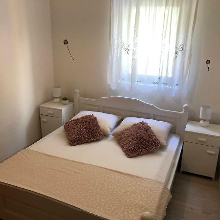 Apartments Vrdoljak Pag Town Zewnętrze zdjęcie