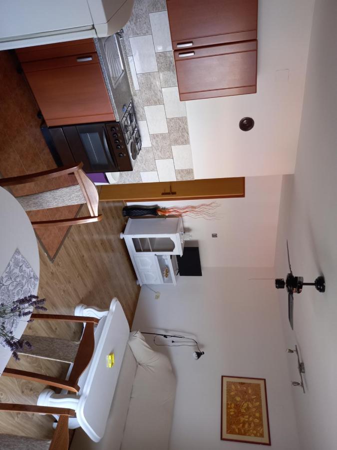 Apartments Vrdoljak Pag Town Zewnętrze zdjęcie