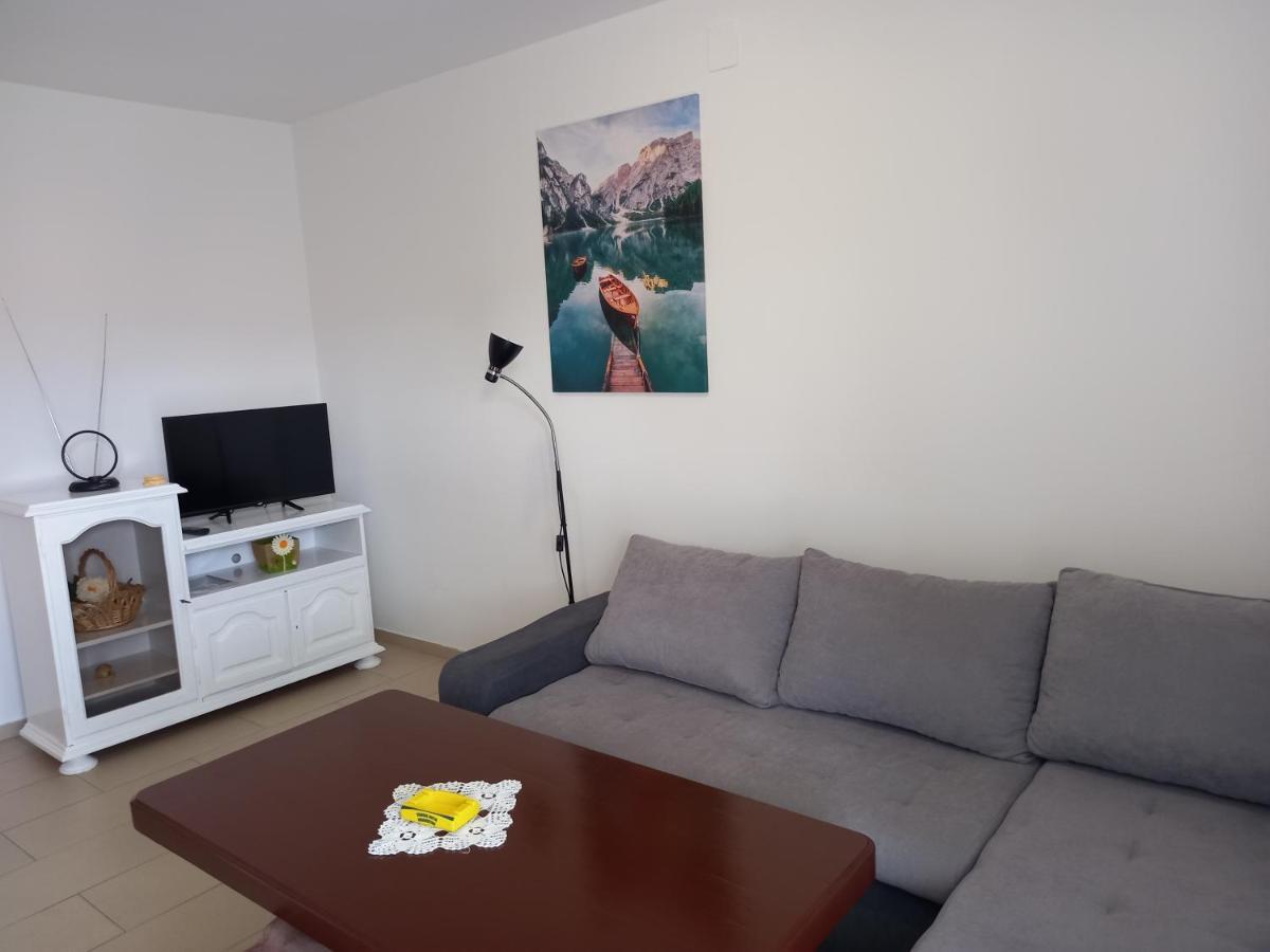 Apartments Vrdoljak Pag Town Zewnętrze zdjęcie