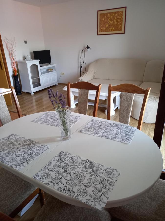 Apartments Vrdoljak Pag Town Zewnętrze zdjęcie
