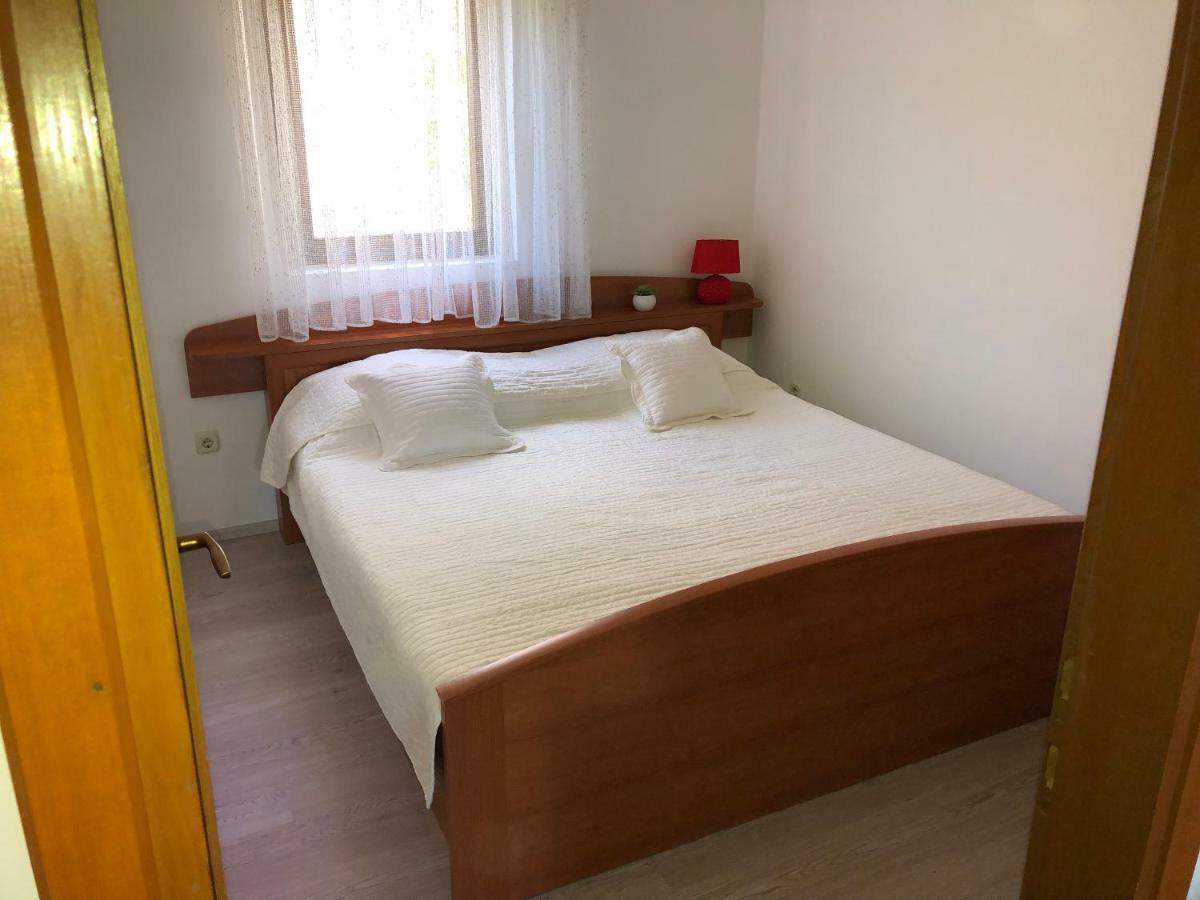 Apartments Vrdoljak Pag Town Zewnętrze zdjęcie